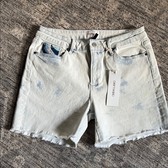 DRIFTWOOD NWT lulu Jean Shorts Distressed Cut-Offs - size 27 - Picture 1 of 7